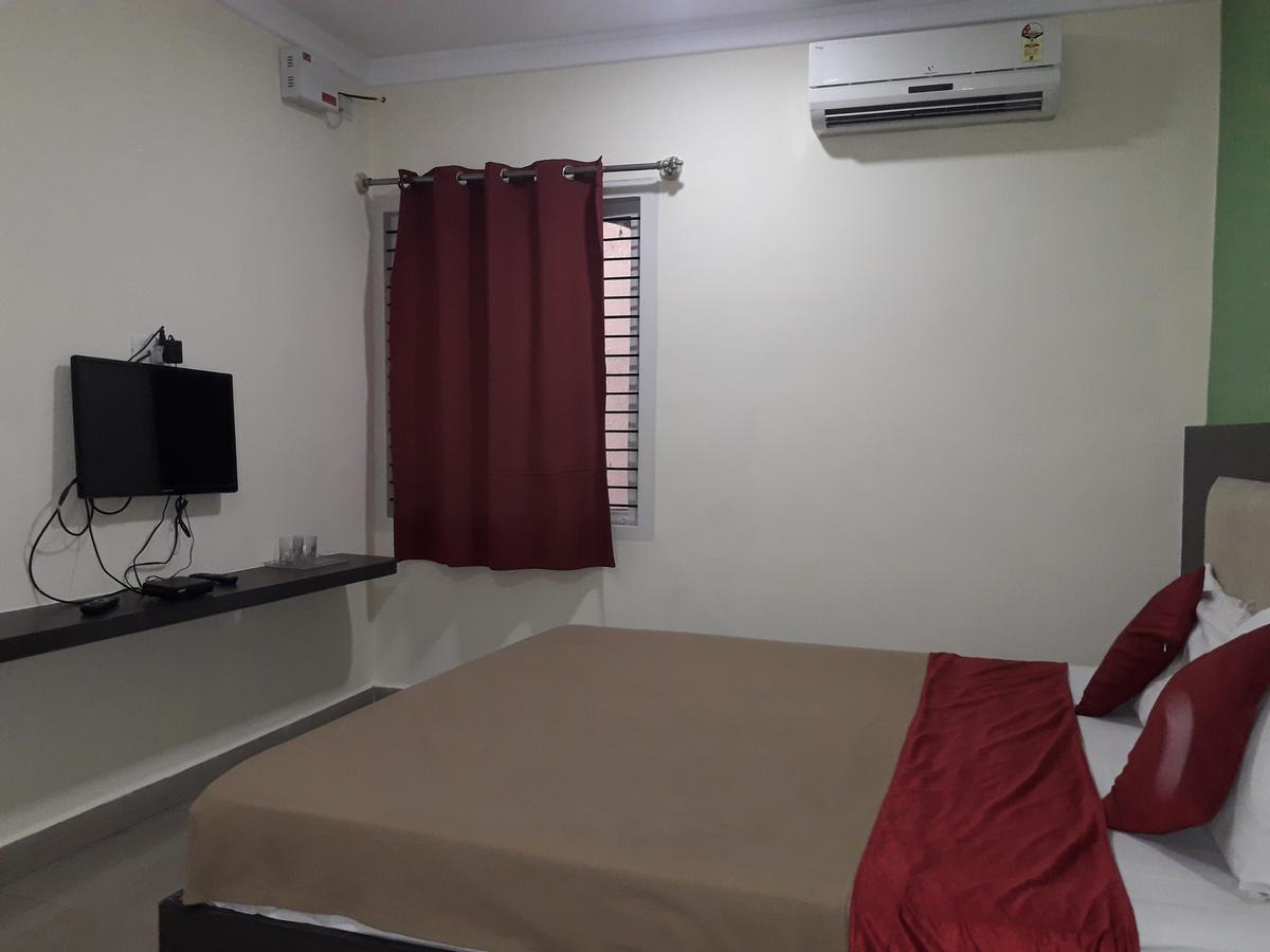 Vijaya Lakshmi Residency Hotel บังกาลอร์ ภายนอก รูปภาพ